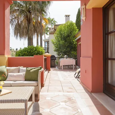 Exclusive 6 En Bedroom - Nagueeles Vila Marbella