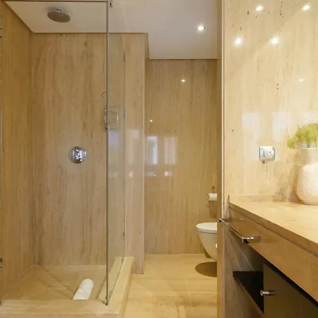 Exclusive 6 En Bedroom - Nagueeles *