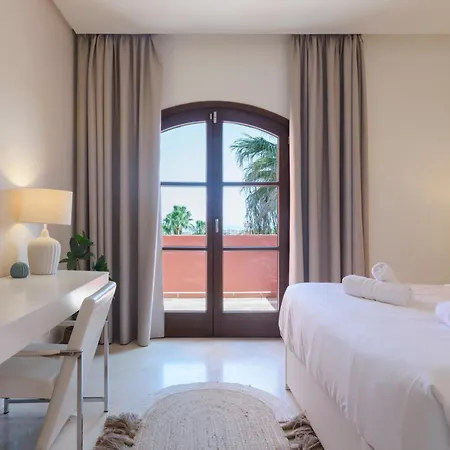 Exclusive 6 En Bedroom - Nagueeles * Marbella