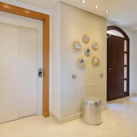 Vila Exclusive 6 En Bedroom - Nagueeles