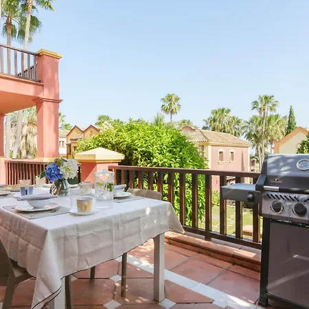 Exclusive 6 En Bedroom - Nagueeles Vila Marbella